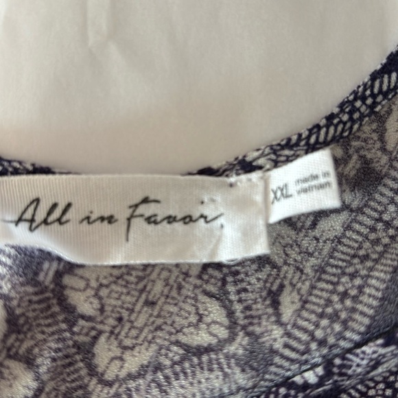 All In Favor XXL Shorts Romper Blue White Floral Print Boho Flowy Pockets Summer - Picture 3 of 11